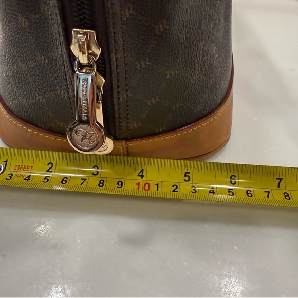 RIONI Signature Dome Handle/shoulder Bag Brown Canvas W/ Tan Leather Trim NEW! - Picture 10 of 15
